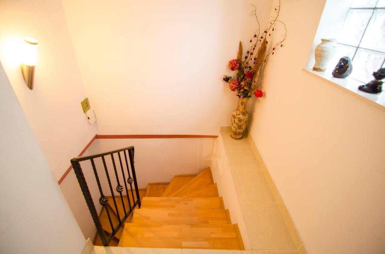 Villa Angie Old Town With Jacuzzi Split Exterior foto