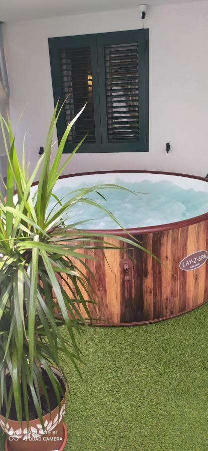 Villa Angie Old Town With Jacuzzi Split Exterior foto